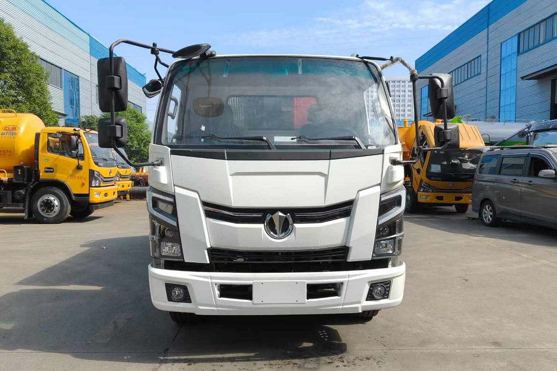 7方混動壓縮垃圾車